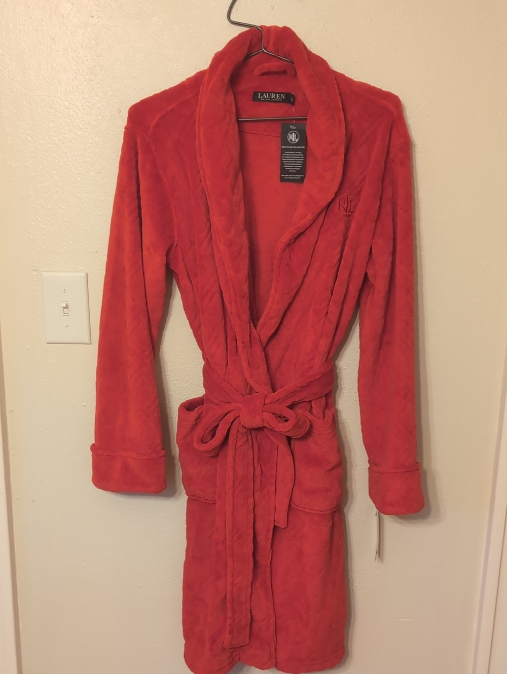 Lauren Ralph Lauren Plush Shawl-Collar Robe in Rich Red M